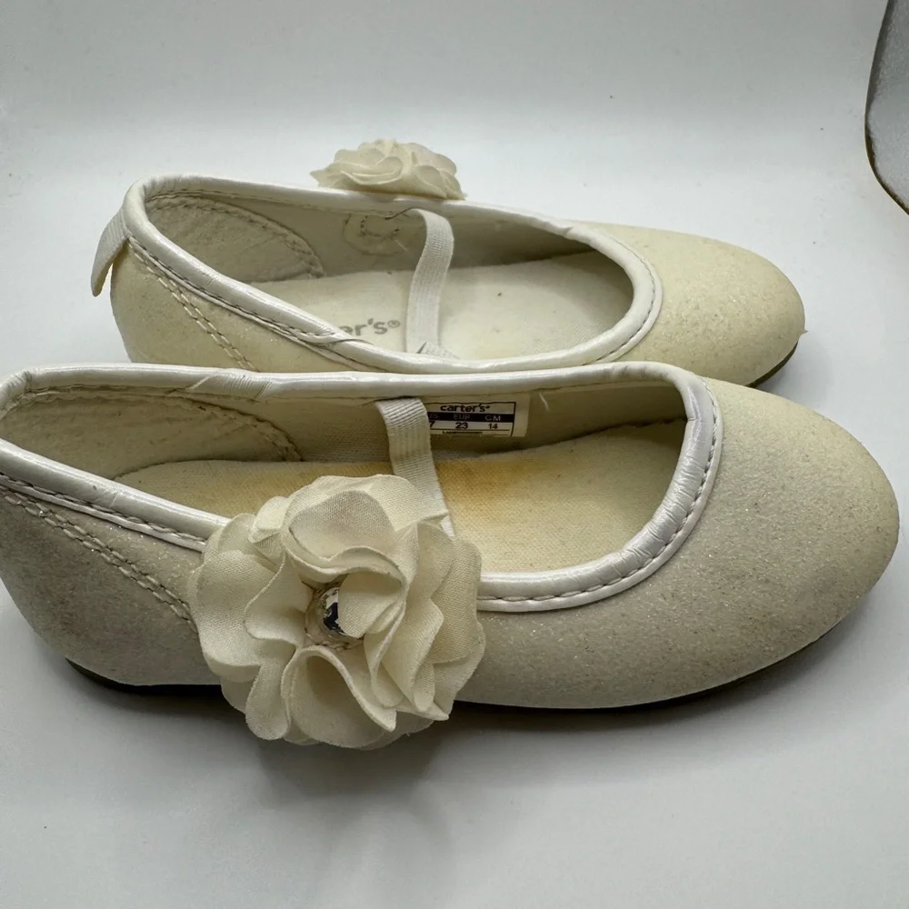 Carter’s 7M Toddler Girls Cream Sparkly Fancy Party Dress Shoes